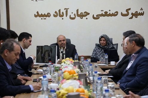 نشست ارزیابی طرح های هوشمندسازی در شهرک صنعتی جهان آباد میبد
